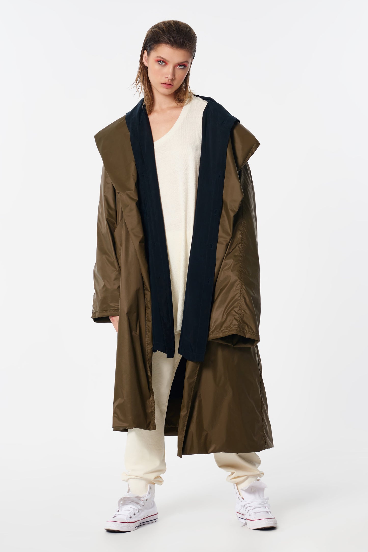 HIS VI BADMAASH TRENCH